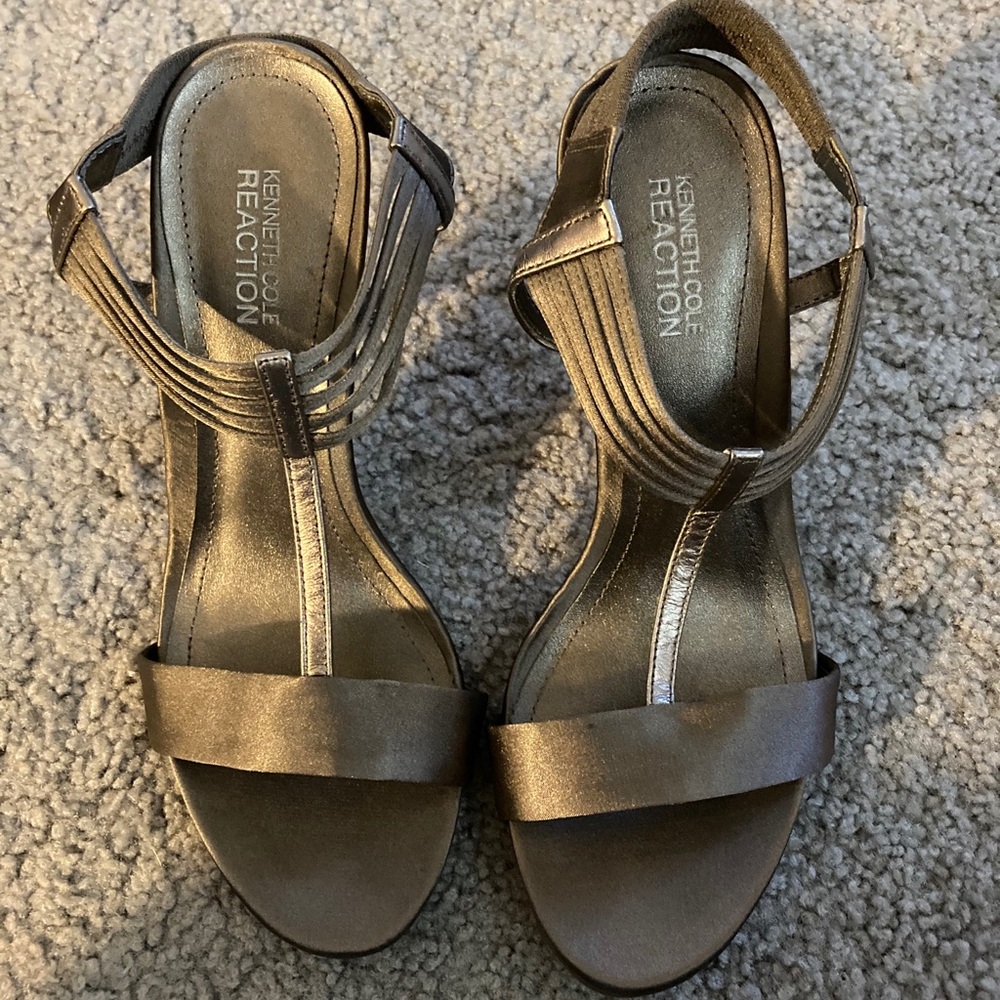 Kenneth Cole Reaction Heels